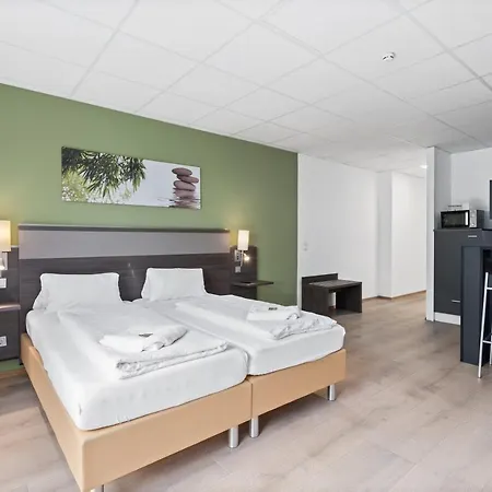 Ferien & Business Apartments Hotel Adler Friedrichshafen Exterior foto