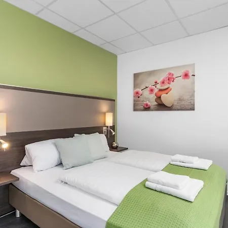 Ferien & Business Apartments Hotel Adler Friedrichshafen Exterior foto