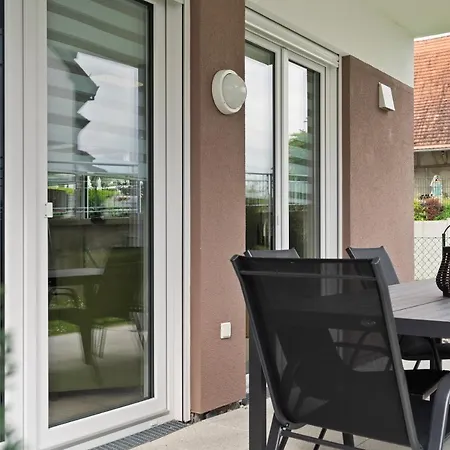 Ferien & Business Apartments Hotel Adler Friedrichshafen Exterior foto